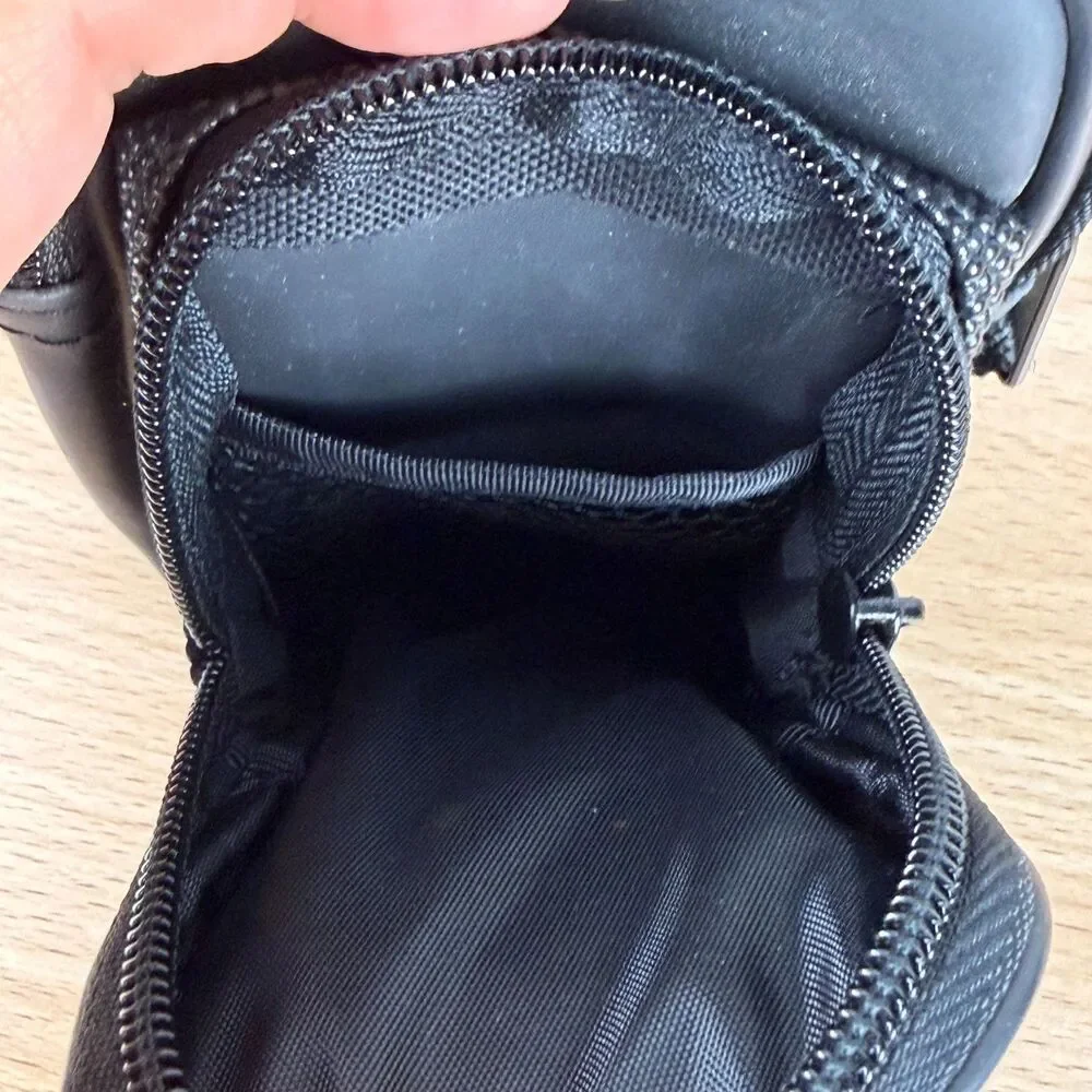Digital Concepts Black Camera Case Carrying Bag Pouch Compact Point & Shoot